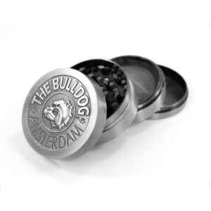 Τρίφτης καπνού BG μεταλλικός ανάγλυφος 5 εκ , 4 επ. Silver